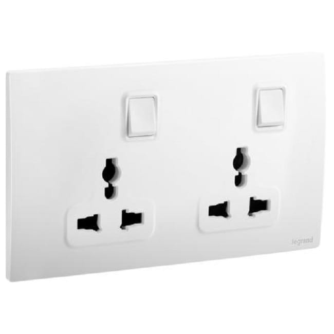 Ổ cắm đôi đa năng có công tắc 16A Mallia Senses | 281122MW 1 Ổ cắm đôi đa năng có công tắc 16A Mallia Senses | 281122MW