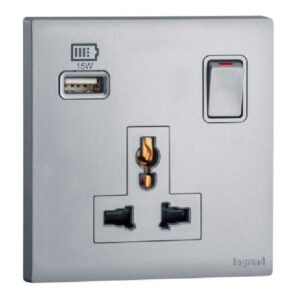 Ổ cắm đa năng 2P+E có công tắc + USB Type-A 15W Obria MEC33081SL